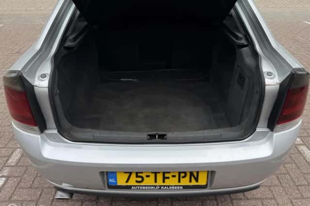 Opel Vectra (2006) thumbnail 6
