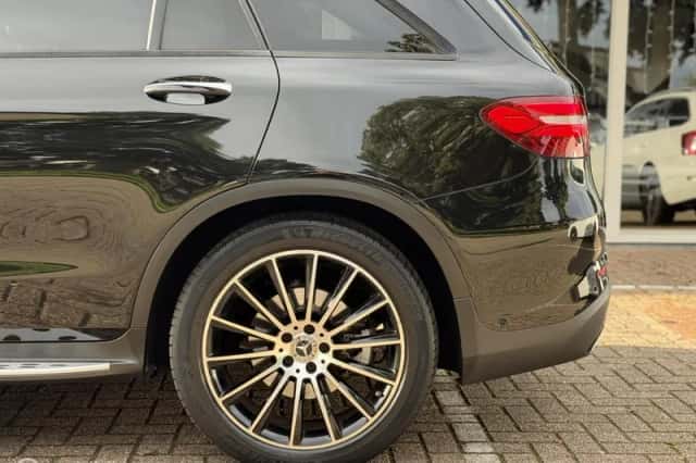 Mercedes-Benz GLC-Klasse (2017) thumbnail 5