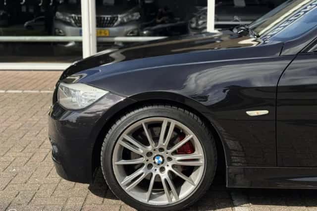 BMW 3-Serie (2010) thumbnail 4