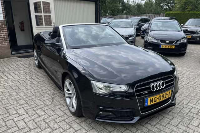 Audi A5 (2012) thumbnail 4