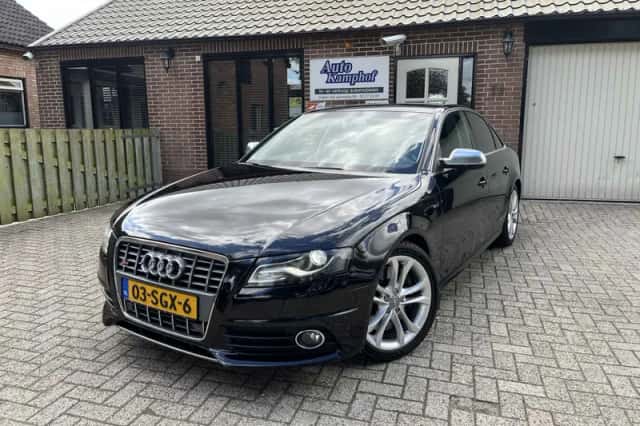 Audi S4 (2011) thumbnail 1