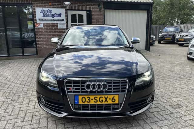 Audi S4 (2011) thumbnail 3
