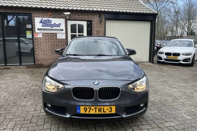 BMW 1-Serie (2012) thumbnail 3