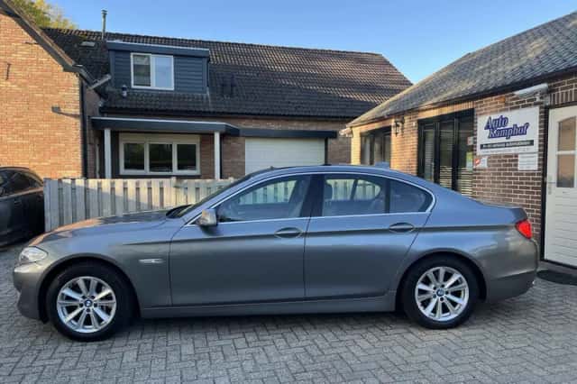 BMW 5-Serie (2011) thumbnail 6
