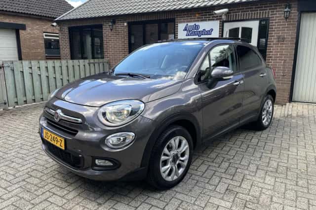 Fiat 500X (2016) thumbnail 3