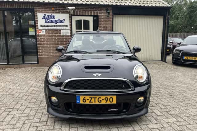 MINI Cooper (2014) thumbnail 3