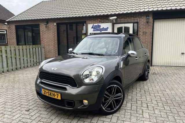 MINI Countryman (2011) thumbnail 1