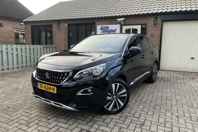 Peugeot 3008 (2018) thumbnail 1