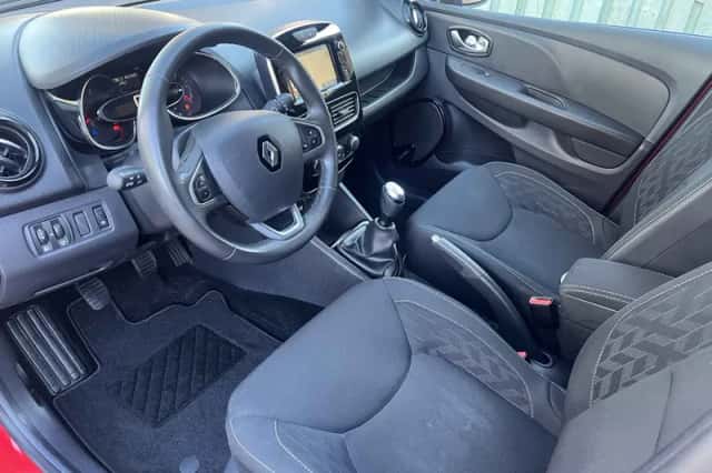Renault Clio (2020) thumbnail 6