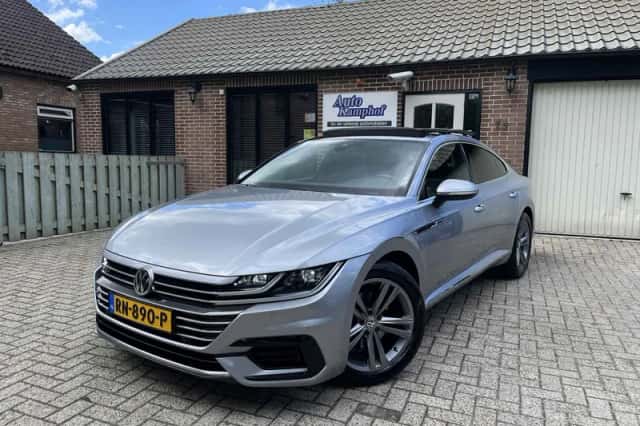 Volkswagen Arteon (2018) thumbnail 1