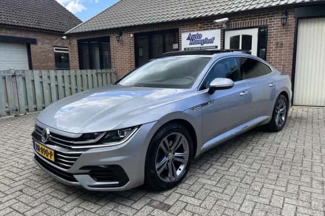 Volkswagen Arteon (2018) thumbnail 3