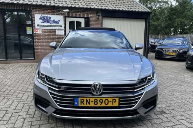Volkswagen Arteon (2018) thumbnail 4