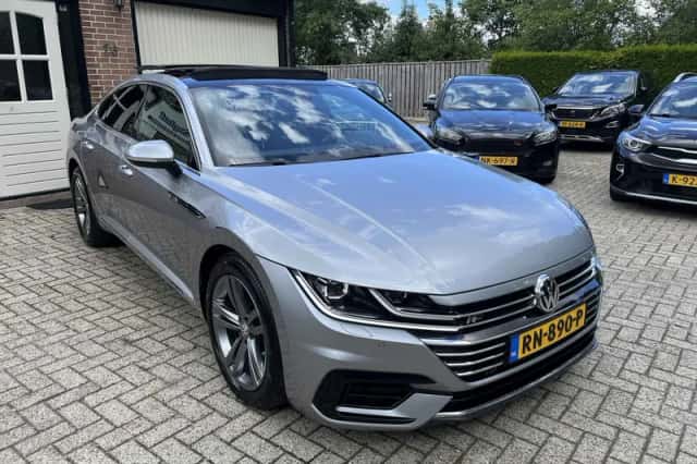 Volkswagen Arteon (2018) thumbnail 5