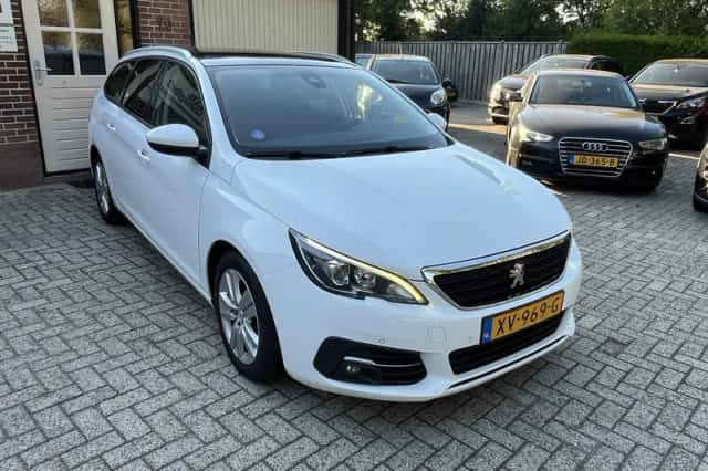 Peugeot 308 (2019) thumbnail 4