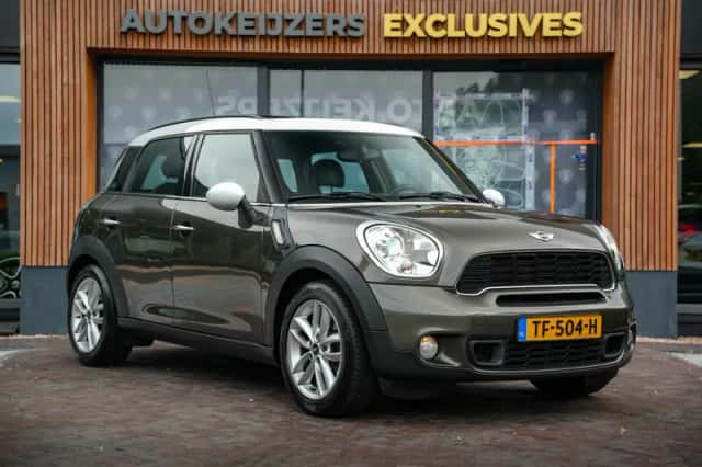 MINI Countryman (2011) thumbnail 1