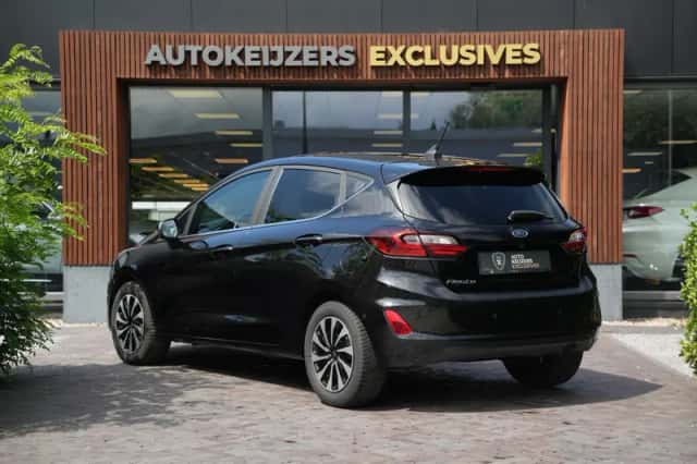 Ford Fiesta (2022) thumbnail 5