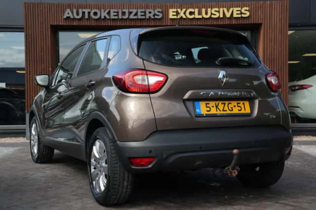 Renault Captur (2013) thumbnail 5