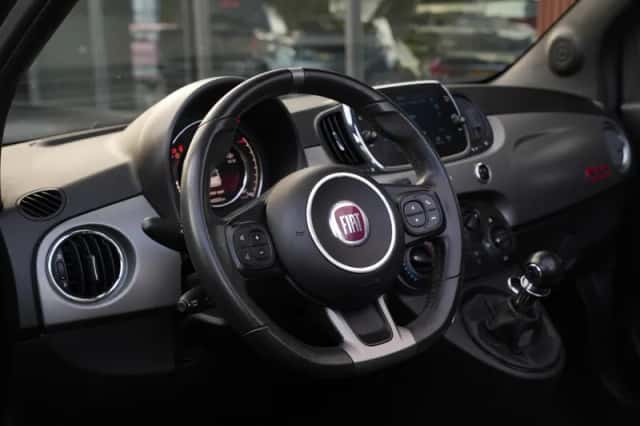 Fiat 500C (2017) thumbnail 2