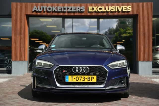 Audi A5 (2016) thumbnail 3