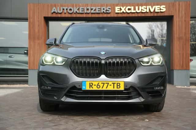 BMW X1 (2020) thumbnail 3