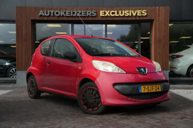Peugeot 107 (2006) thumbnail 1