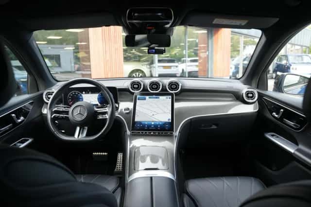 Mercedes-Benz GLC-Klasse (2023) thumbnail 2