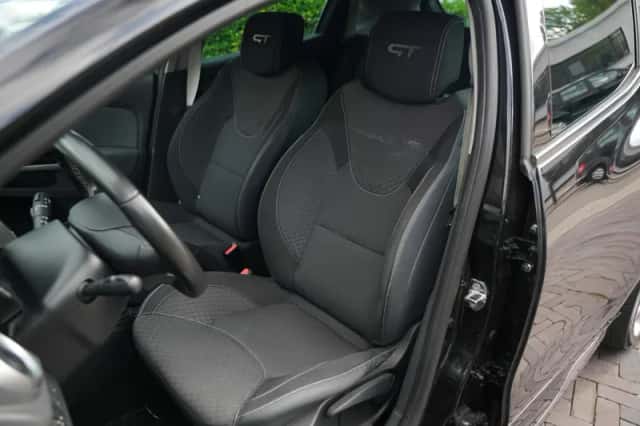 Renault Clio (2014) thumbnail 6