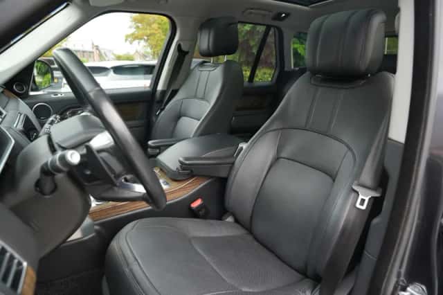 Land Rover Range Rover (2018) thumbnail 4