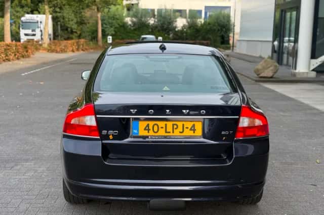 Volvo S80 (2010) thumbnail 5