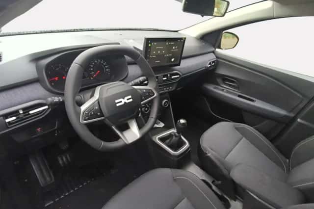 Dacia Sandero (2026) thumbnail 4