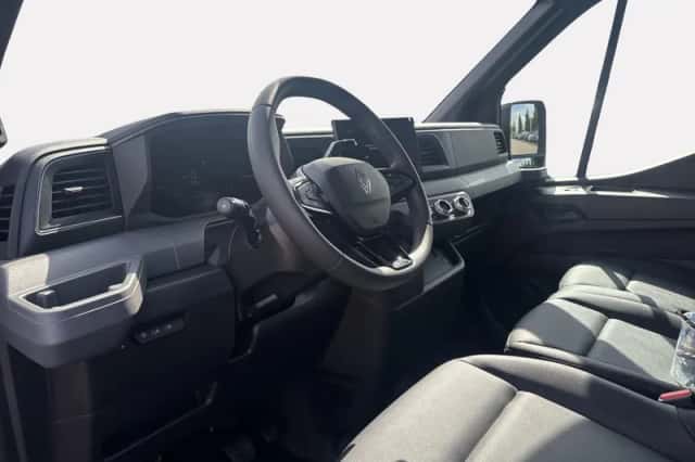Renault Master (2026) thumbnail 2