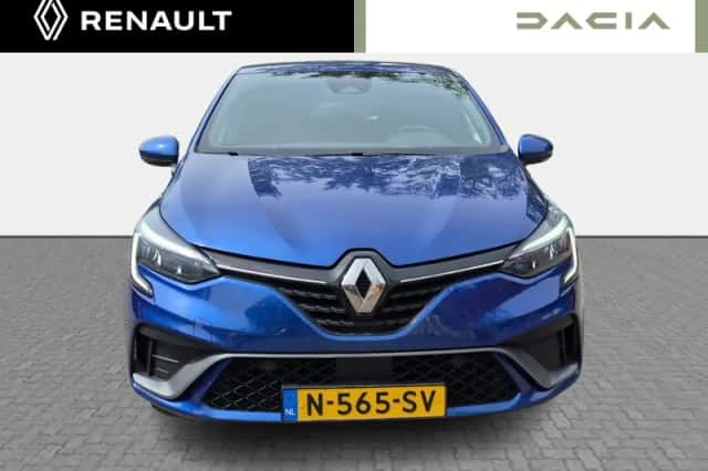 Renault Clio (2022) thumbnail 2