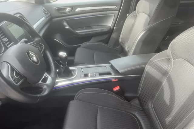 Renault Mégane (2019) thumbnail 2