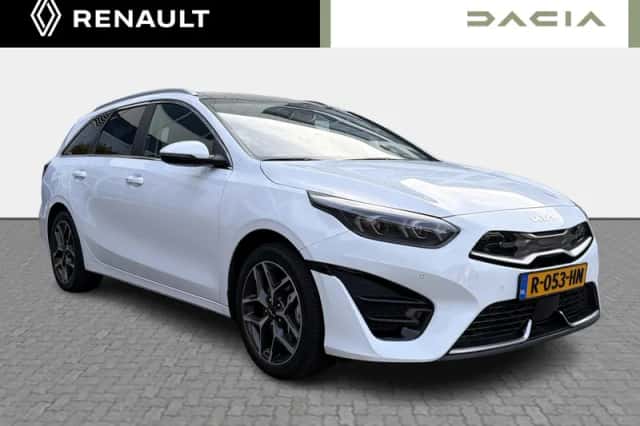 Kia Ceed (2022) thumbnail 3