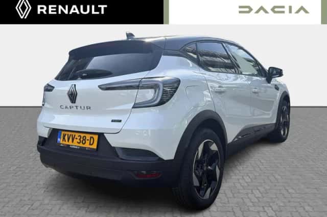 Renault Captur (2026) thumbnail 5