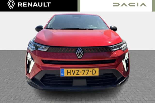 Renault Captur (2025) thumbnail 2