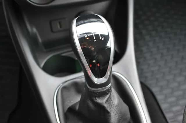 Opel Corsa (2015) thumbnail 5