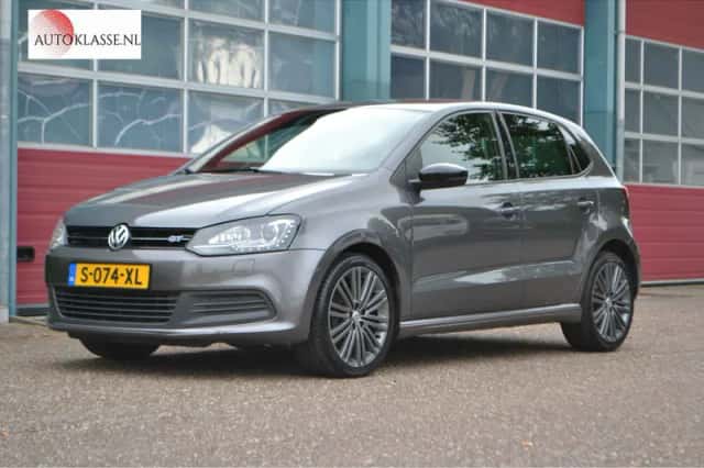 Volkswagen Polo (2013) thumbnail 1