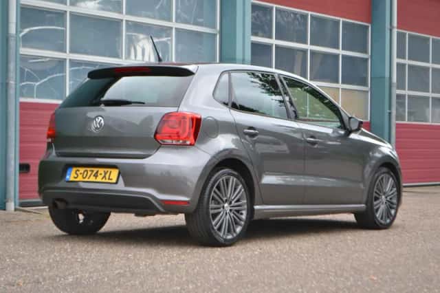 Volkswagen Polo (2013) thumbnail 2