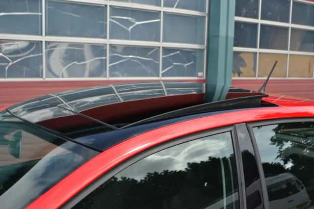 Volkswagen Polo (2011) thumbnail 6