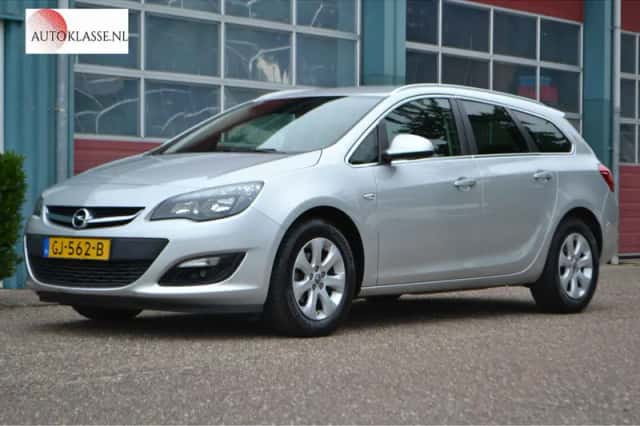 Opel Astra (2015) thumbnail 1