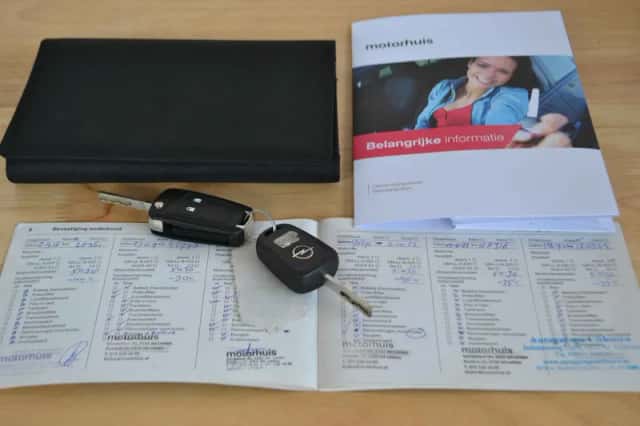 Opel Astra (2015) thumbnail 5
