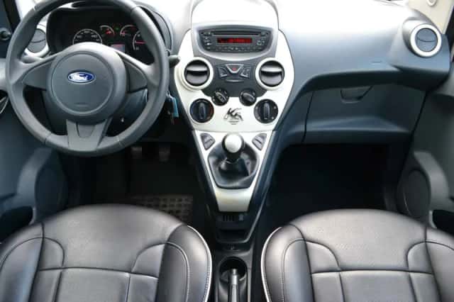 Ford Ka (2013) thumbnail 4