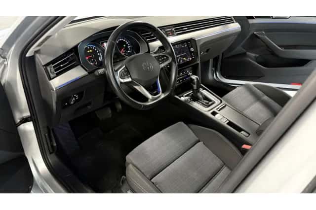 Saab 9-3 (2006) thumbnail 2