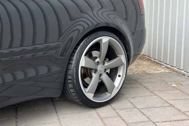 Audi A4 (2007) thumbnail 4