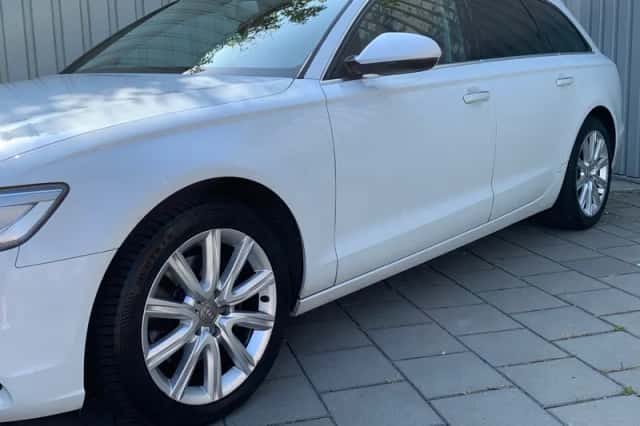 Audi A6 (2014) thumbnail 4