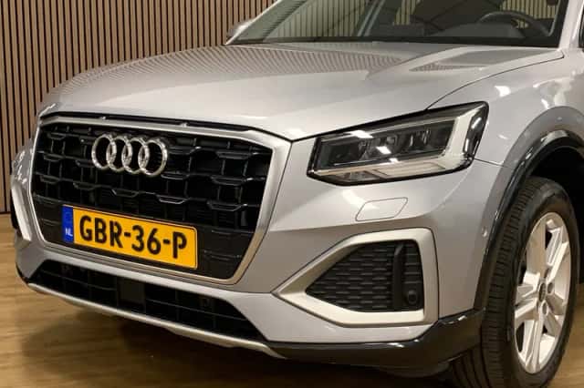 Audi Q2 (2023) thumbnail 3