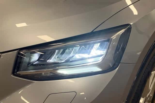 Audi Q2 (2023) thumbnail 5