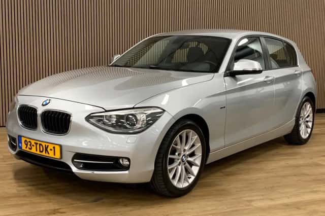 BMW 1-Serie (2012) thumbnail 1
