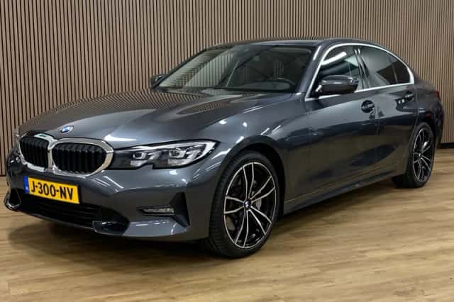 BMW 3-Serie (2019) thumbnail 1